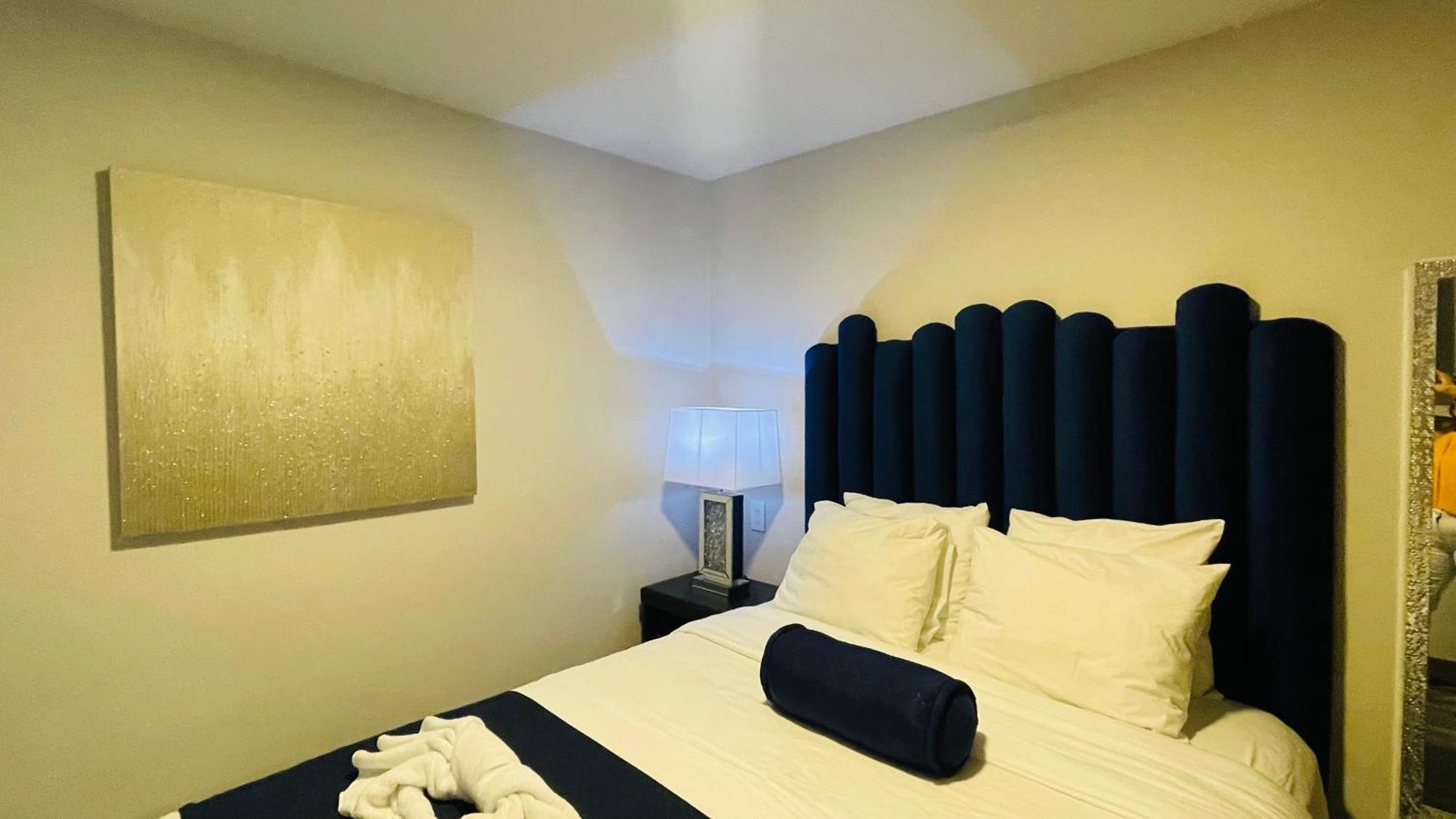 Cozy Apartment With Terrace, Sj Cosmopolitan Tower #402 San Jose  Luaran gambar