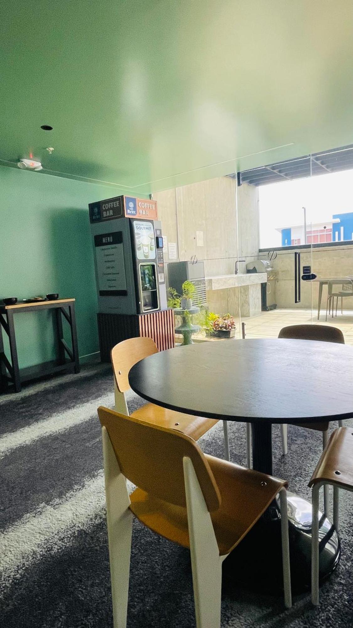 Cozy Apartment With Terrace, Sj Cosmopolitan Tower #402 San Jose  Luaran gambar